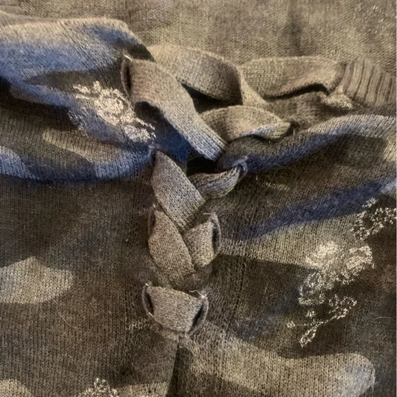 Democracy Camo Sweater - Picture 5 of 14